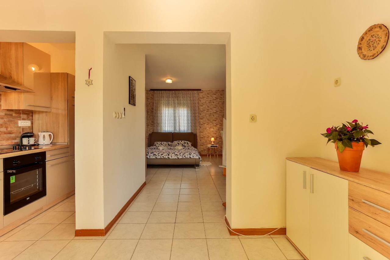 מדולין Apartments Dora Victoria Dream מראה חיצוני תמונה