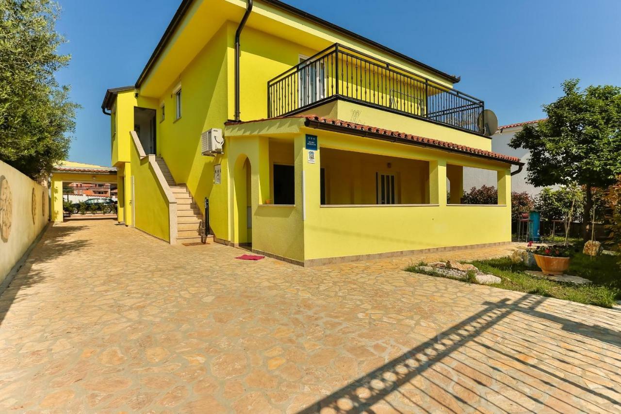 מדולין Apartments Dora Victoria Dream מראה חיצוני תמונה