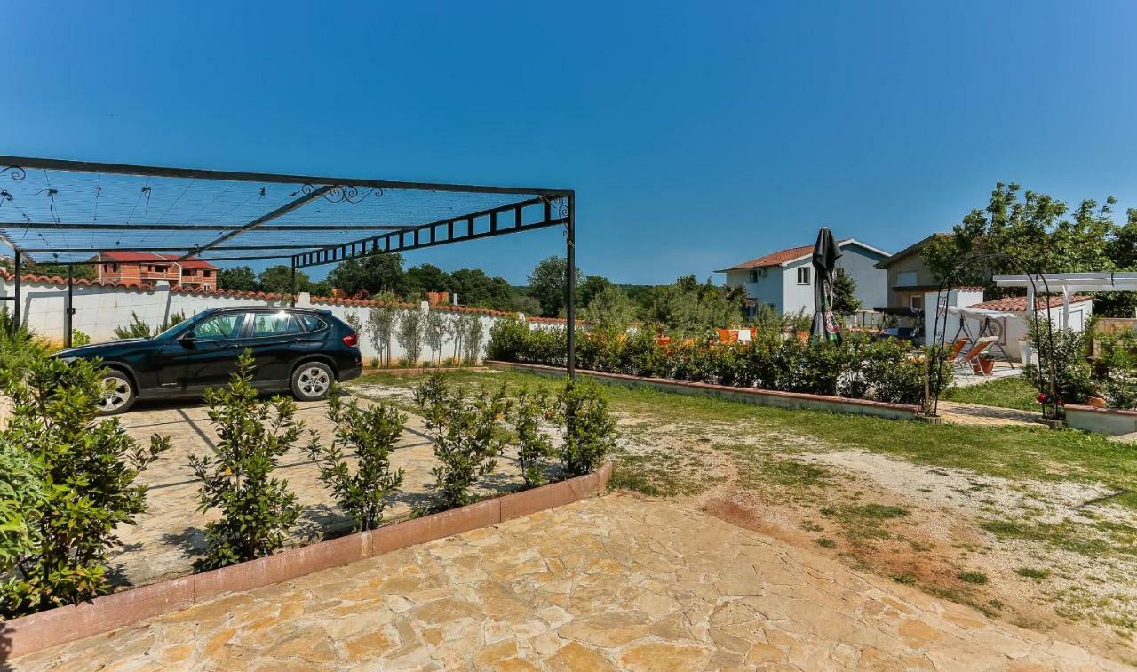 מדולין Apartments Dora Victoria Dream מראה חיצוני תמונה
