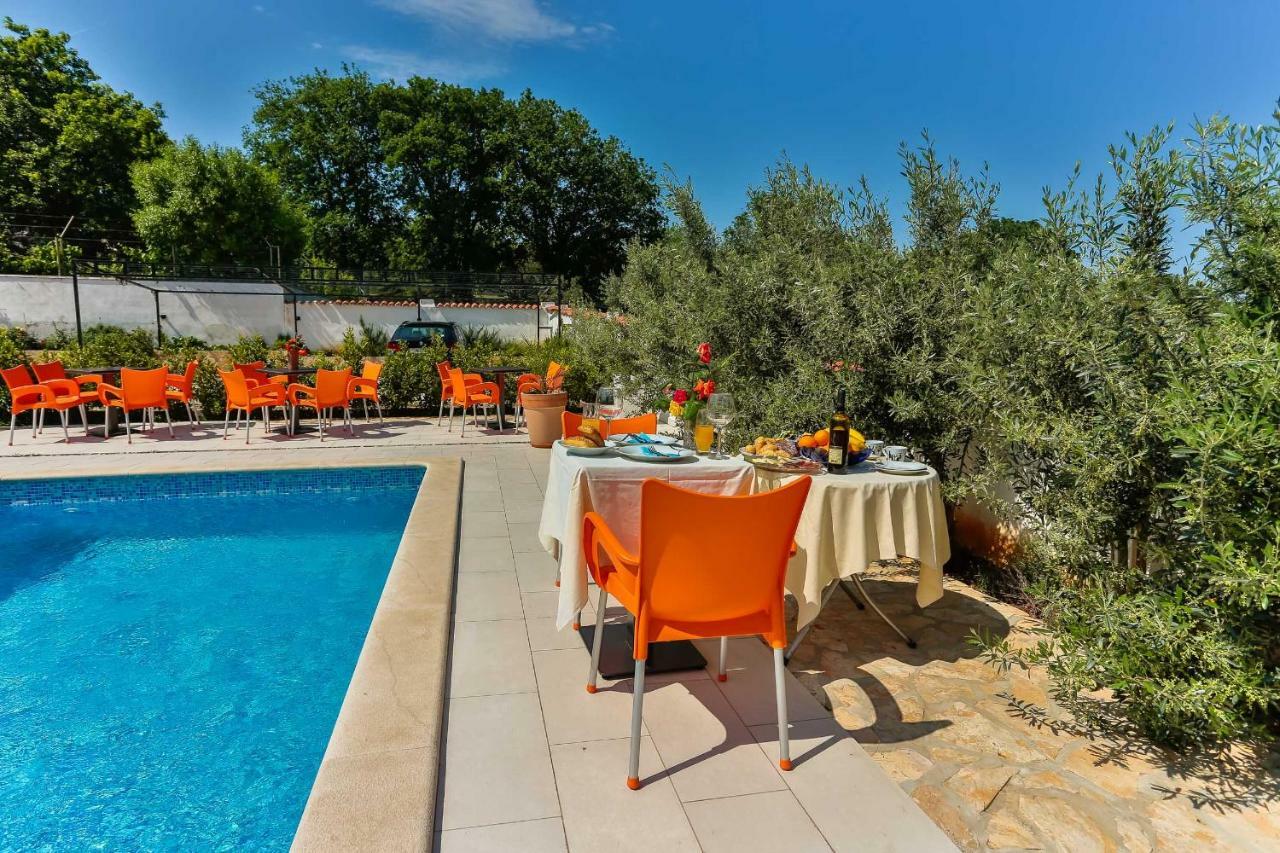 מדולין Apartments Dora Victoria Dream מראה חיצוני תמונה