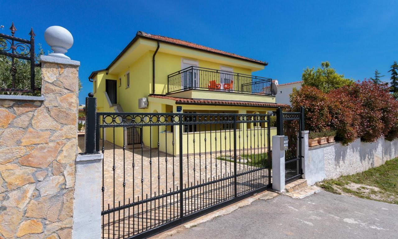 מדולין Apartments Dora Victoria Dream מראה חיצוני תמונה